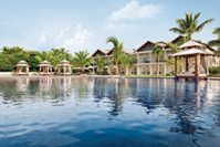 Hilton La Romana infinity pool © Playa Hotels & Resorts