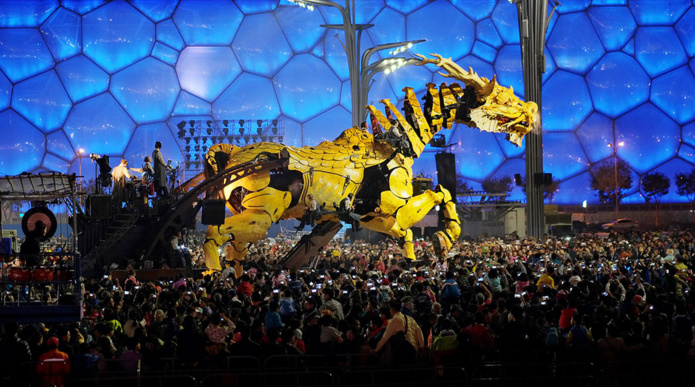 Le Cheval-Dragon, une création mythique de François Delarozière (© Halle de la Machine) Le Cheval-Dragon, une création mythique de François Delarozière (© Halle de la Machine)