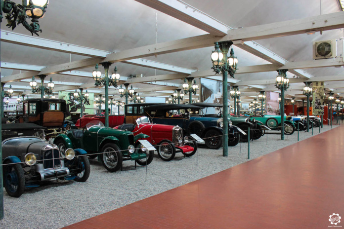 La plus importante collection au monde de voitures anciennes (© Musée national de l'automobile)