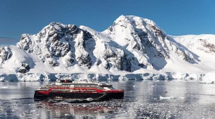 Les expéditions d'Hurtigruten s'étendent sur quatre continents, de l'Arctique à l'Antarctique - Crédit Hurtigruten