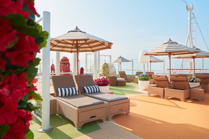 L'été prochain, l'ensemble de la flotte Costa aura repris ses activités, avec quatre nouveaux navires livrés ces derniers mois – le Costa Toscana, le Costa Smeralda, le Costa Firenze et le Costa Venezia – lesquels seront positionnés en Méditerranée - Costa Firenze - DR Costa L'été prochain, l'ensemble de la flotte Costa aura repris ses activités, avec quatre nouveaux navires livrés ces derniers mois – le Costa Toscana, le Costa Smeralda, le Costa Firenze et le Costa Venezia – lesquels seront positionnés en Méditerranée - Costa Firenze - DR Costa