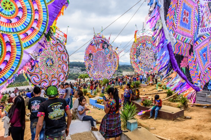 Les géants volants du Guatemala, invités d'honneur (©MayanImage) Les géants volants du Guatemala, invités d'honneur (©MayanImage)