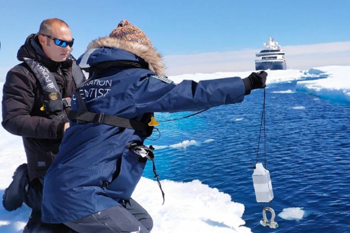 Le commandant Charcot accueille la science à son bord - Crédit photo PONANT