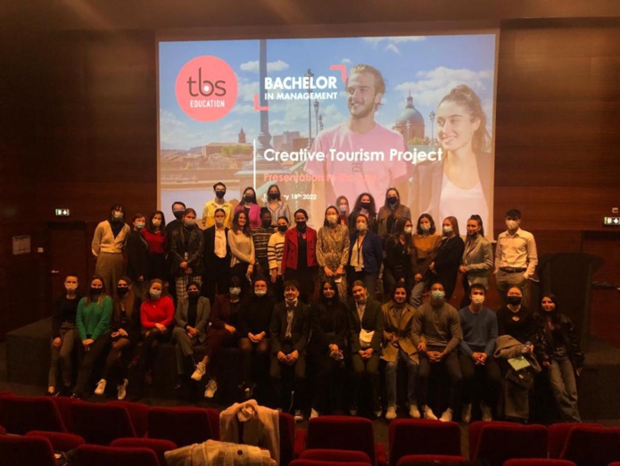 Présentation des projets des 45 étudiants à l'amphi de la Toulouse Business School (©TBS)