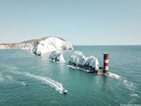 Vue aérienne des Needles, île de Wight, Angleterre © VisitBritain/Elliot Harwood