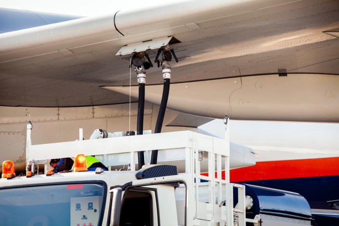 Le GIE ASHA a envoyé deux courriers à ses fournisseurs. Ces courriers sur la hausse carburant a eu un peu de mal à passer du côté des tour-opérateurs Depositphotos.com Auteur prescott10