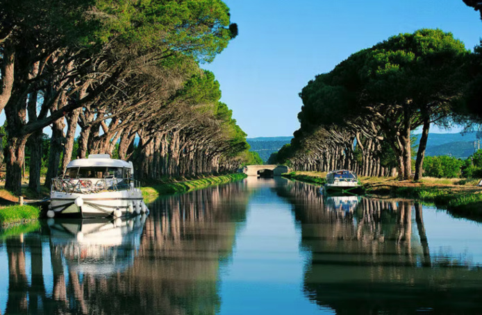 Le Canal du Midi (©Détours en France) Le Canal du Midi (©Détours en France)
