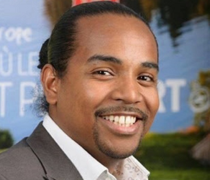 Rina Andria sera en charge de développer le réseau d'Aya Désirs du Monde - @Aya Désirs du Monde Rina Andria sera en charge de développer le réseau d'Aya Désirs du Monde - @Aya Désirs du Monde