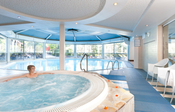 © Emmanuel Reyboz Libre de Droit, à l'exclusion affichage publicitaire avec achat d'espace © Emmanuel Reyboz Libre de Droit, à l'exclusion affichage publicitaire avec achat d'espace