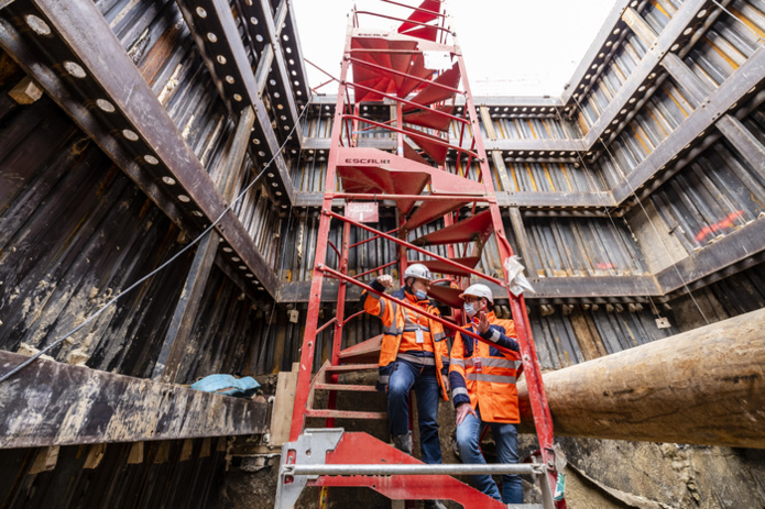 Chantier de l'usine de désenfumage du tunnel CDG EXPRESS, entre 3 voies avions et au-dessus des tunnels RER et TGV, Paris-Charles de Gaulle ©Philippe Stroppa / Studio Pons pour Groupe ADP Chantier de l'usine de désenfumage du tunnel CDG EXPRESS, entre 3 voies avions et au-dessus des tunnels RER et TGV, Paris-Charles de Gaulle ©Philippe Stroppa / Studio Pons pour Groupe ADP