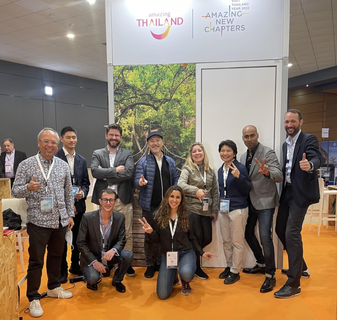 Le staff Thaïlande avec la Direction du Ditex /crédit dr Le staff Thaïlande avec la Direction du Ditex /crédit dr