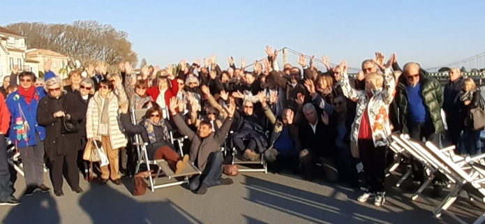 Une partie du groupe des seniors du tourisme participant aux 5èmes Rencontres de leur association.