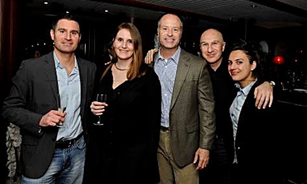 Photo caption : from left to right: Charles Julien, Jetset/Equinoxiales, Julie Morin, Voyageurs du Monde, Brandon Reed, Graceland Wedding Chapel, David Chaumeil, Maison des Etats-Unis and Virginie Gines, Compagnie des Etats-Unis.