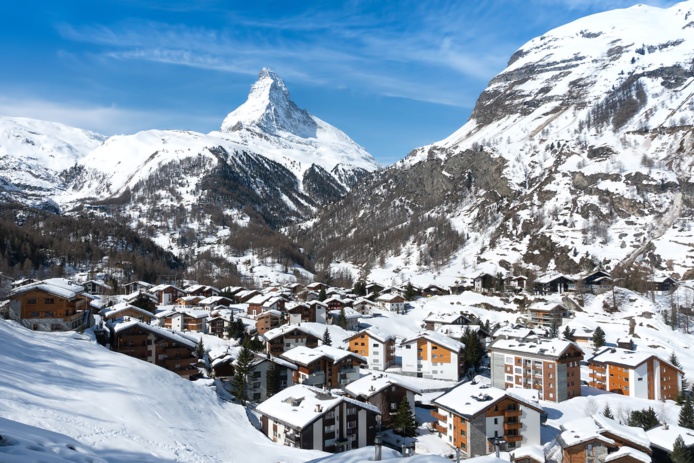 Les stations suisses sont restées longtemps ouvertes pour compenser la baisse drastique de fréquentation (©OT Suisse)