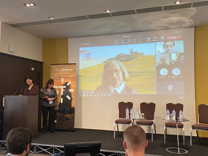 Fatima Kritter-Rachedi, Séverine Portet et Bénédicte Mainbourg à l'écran - DR : BC Fatima Kritter-Rachedi, Séverine Portet et Bénédicte Mainbourg à l'écran - DR : BC