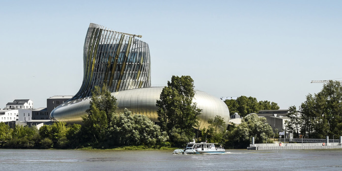 La Cité du Vin est désormais un symbole identitaire de la Ville (©Bordeaux Tourisme)