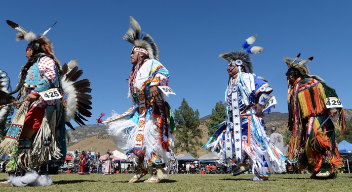 Pow Wow, compétition de danses traditionnelles de la nation Cherokee (©Cherokee Nation) Pow Wow, compétition de danses traditionnelles de la nation Cherokee (©Cherokee Nation)