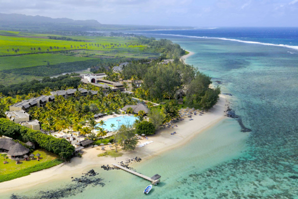 Au Spa s’ajoutent de grandes salles de relaxation, un solarium privé et une piscine isolée avec vue sur le lagon et les collines qui jouxtent l’hôtel - DR : Outrigger Hotels and Resorts