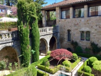 Cour intérieure de la maison des Viguiers du Roy, aujourd'hui Hôtel Mercure - DR : J.-P. C. Cour intérieure de la maison des Viguiers du Roy, aujourd'hui Hôtel Mercure - DR : J.-P. C.