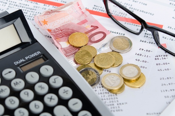 Le SNAV se dit contraint de geler les minima de salaires pour les agences de voyages en 2014 - DR : © Picture-Factory - Fotolia.com Le SNAV se dit contraint de geler les minima de salaires pour les agences de voyages en 2014 - DR : © Picture-Factory - Fotolia.com