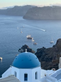 Vue depuis Santorin - DR : C.H.