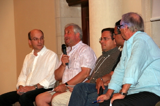 La Commission variable ne fait pas que des heureux dans les Réseaux... (cliquer pour agrandir) La Commission variable ne fait pas que des heureux dans les Réseaux... (cliquer pour agrandir)