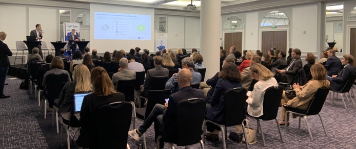 Les ateliers Amex GBT, "La techno, les coulisses de la roadmap d’un éditeur" et "L’apport de la BI dans une démarche RSE." Les ateliers Amex GBT, "La techno, les coulisses de la roadmap d’un éditeur" et "L’apport de la BI dans une démarche RSE."