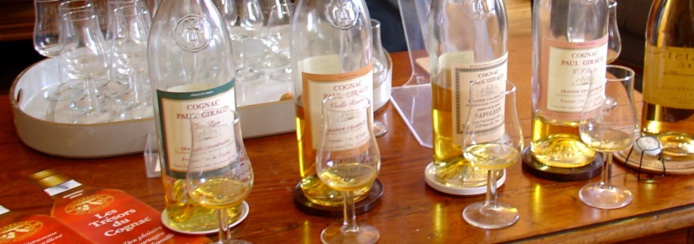 (©Cognac Tasting Tour) (©Cognac Tasting Tour)
