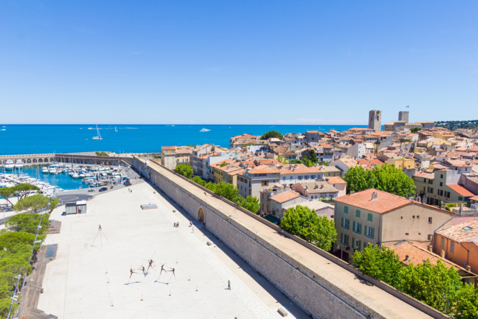 Les Guides Sud Provence se réjouissent du retour des touristes internationaux pour cet été 2022 - Depositphotos, auteur gianliguori