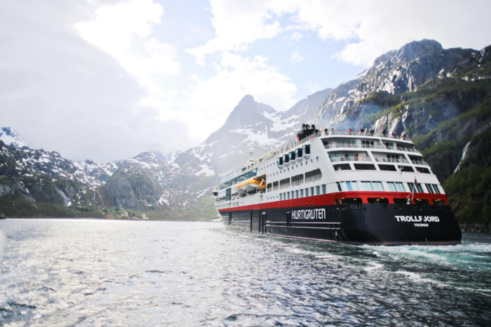 Les nouveaux itinéraires d’Hurtigruten passeront par Oslo, Bergen, Hardengerfjord, Tromso ou encore Longyearbyen - @Hurtigruten l'Express Côtier de Norvège