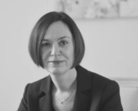 Laurence Jégouzo, directrice du Master 2 Droit du tourisme et co-directrice du SERDEAUT Laurence Jégouzo, directrice du Master 2 Droit du tourisme et co-directrice du SERDEAUT