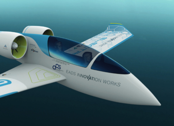 Le prototype E-Fan, qui servira dans la formation initiale des pilotes. - DR
