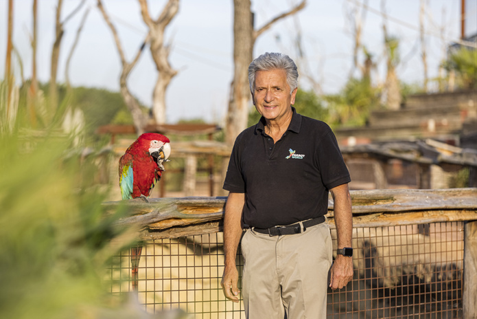 Eric Vignot, fondateur du Parrot World (©Ronan Rocher) Eric Vignot, fondateur du Parrot World (©Ronan Rocher)