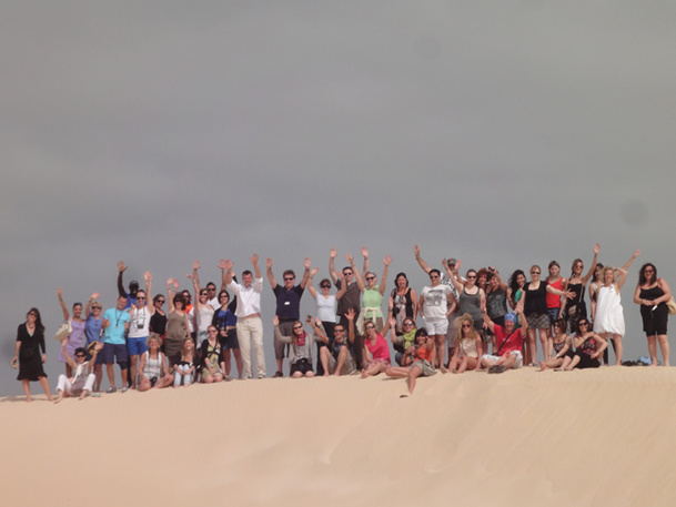 L'équipe Héliades au complet, dans le désert de Viana - DR : A.P.