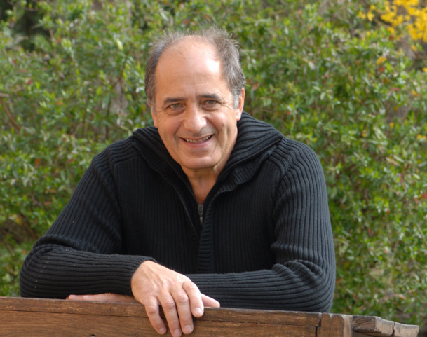 Jean-Pierre Mas : "Le SNAV ne laisse pas tomber la lutte contre le commerce illégal !" Jean-Pierre Mas : "Le SNAV ne laisse pas tomber la lutte contre le commerce illégal !"