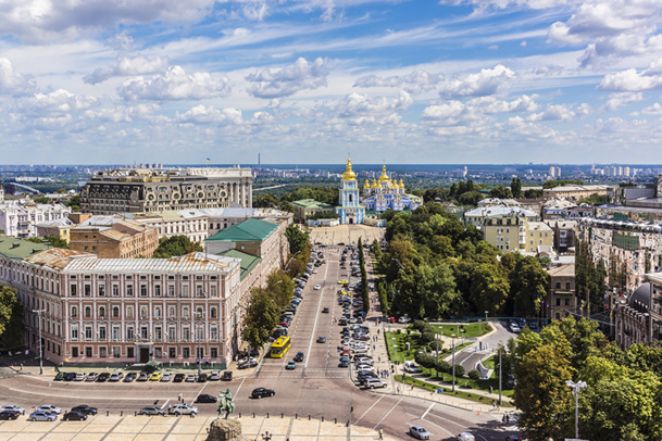 Panorama from the tower of Saint Sophia Cathedral in Kiev - © dbrnjhrj - Fotolia.com