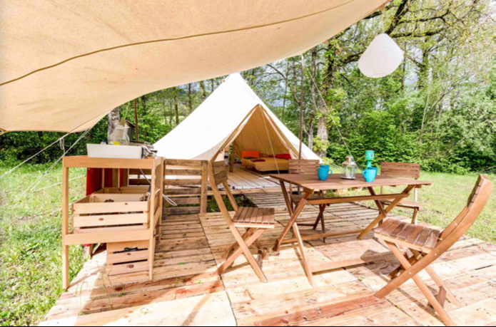 Glamping et cabanes en bois (©DR) Glamping et cabanes en bois (©DR)