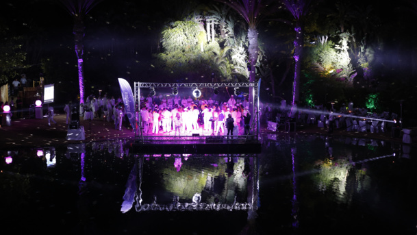 Les décideurs du e-tourisme, de l'e-retail et du e-commerce se sont retrouvés à Fuerteventura (Canaries ) dans le somptueux décor de l'hôtel Rio Calma. Les décideurs du e-tourisme, de l'e-retail et du e-commerce se sont retrouvés à Fuerteventura (Canaries ) dans le somptueux décor de l'hôtel Rio Calma.