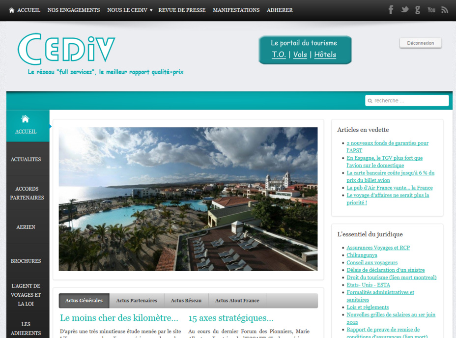 Agence de voyages : que faire pour convaincre un client sur-informé ? Agence de voyages : que faire pour convaincre un client sur-informé ?