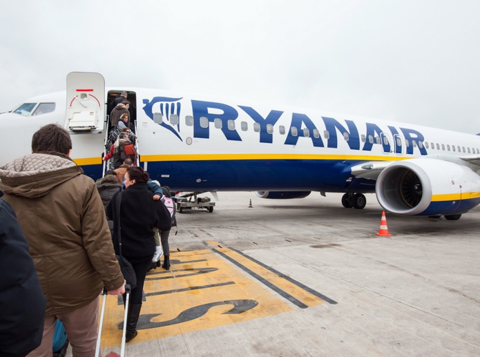 "Des rendez-vous au ministère des Transports, avec la DGAC également, quand nous contactons les inspections du travail, aussi bien à Marseille, Beauvais ou Toulouse, elles ne viennent pas faire de contrôle chez Ryanair" selon Stéphane Salmon du SNPNC-FO en charge de Ryanair - Depositphotos @pio3