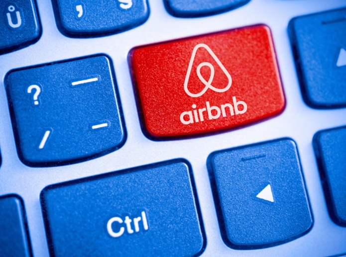 Airbnb dénombre près de 100 millions de nuits et d’expériences réservées lors du 3e trimestre 2022 - Depositphotos @kaprikM