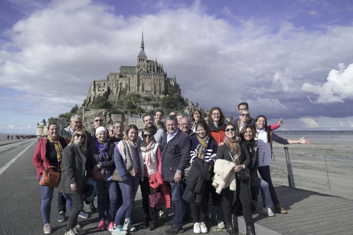 Le groupe au Mont Saint-Michel (©Danielle Dumas - CRT Normandie) Le groupe au Mont Saint-Michel (©Danielle Dumas - CRT Normandie)