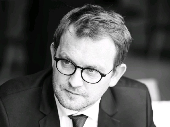 "Nous faisons face à beaucoup de blocages et lenteurs sur l’outil Rail Display, nos agents doivent donc aller dans SNCF Connect pour retrouver les bonnes informations. " "Nous faisons face à beaucoup de blocages et lenteurs sur l’outil Rail Display, nos agents doivent donc aller dans SNCF Connect pour retrouver les bonnes informations. "