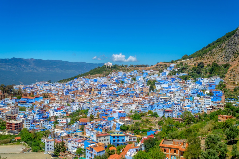 Vue de la ville bleue de Chefchaouen au Maroc © Delphotostock - stock.adobe.com