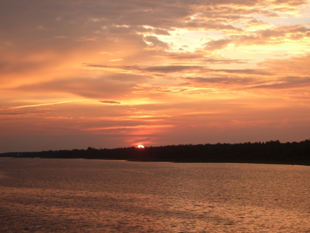 Coucher de soleil sur la Volga - DR : M.S.