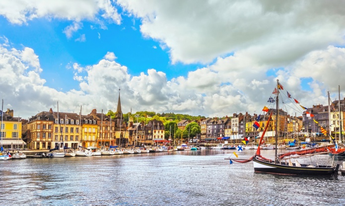 Le Port de Honfleur - Depositphotos.com Auteur StevanZZ