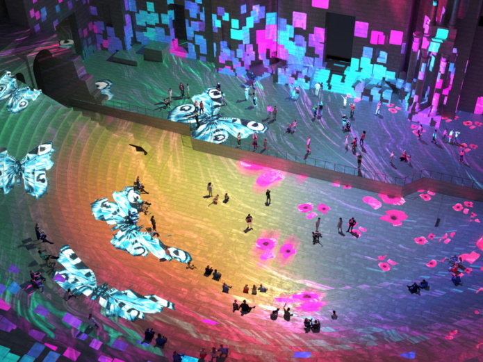 Future projection mapping à Orange (©Imki) Future projection mapping à Orange (©Imki)