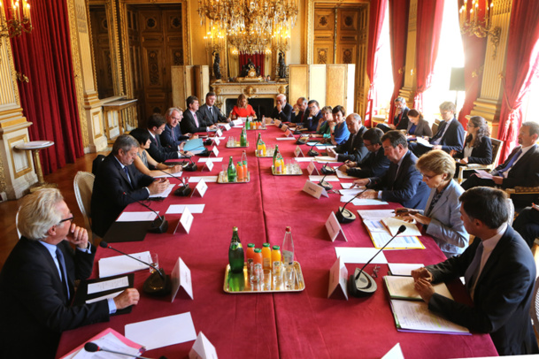 Une docte Assemblée où les (vrais) pros brillent par leur absence... / photo MAEDI/F. de la Mur Une docte Assemblée où les (vrais) pros brillent par leur absence... / photo MAEDI/F. de la Mur