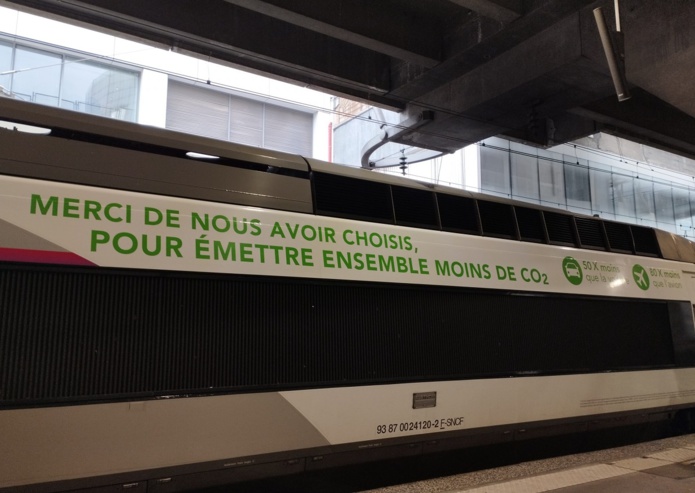 Est-ce que voyager en TGV permet oui ou  non de dépenser 50 fois omins de CO2 qu'en voiture et 80 fois moins qu'en avion ? - photo : Jury de Déontologie Publicitaire - ARPP