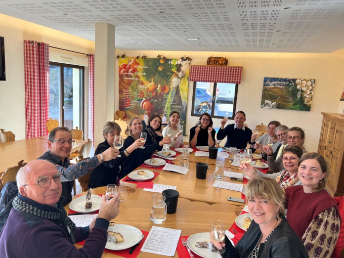 En Alsace, tout finit autour d'une bonne table (©Lisela)